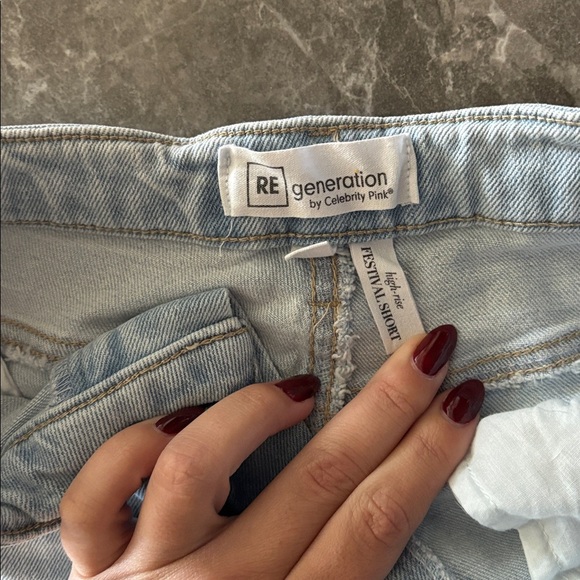 Generation high rise denim shorts size 9/29 - Picture 3 of 4